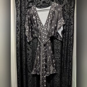 Sky Diamonds Slinky Playsuit XL Romper Gently Used See Description Flawed